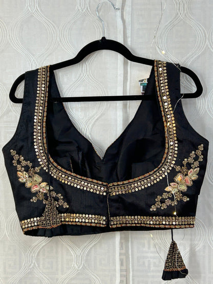 Heavy work blouse : readymade blouse / sleeves available