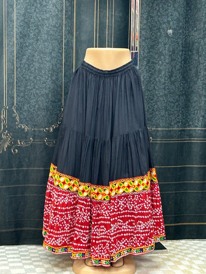 Bandhani skirt : garba chaniya