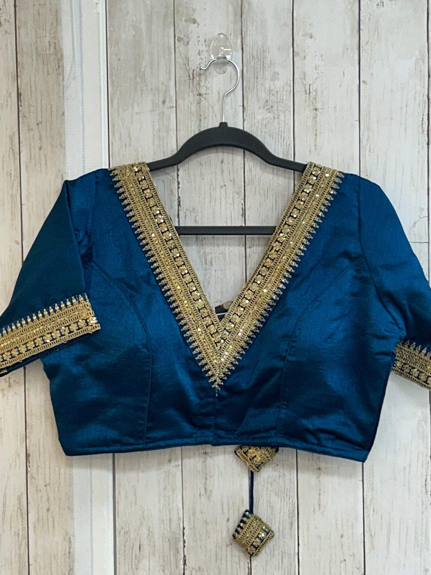 Front hook blouse