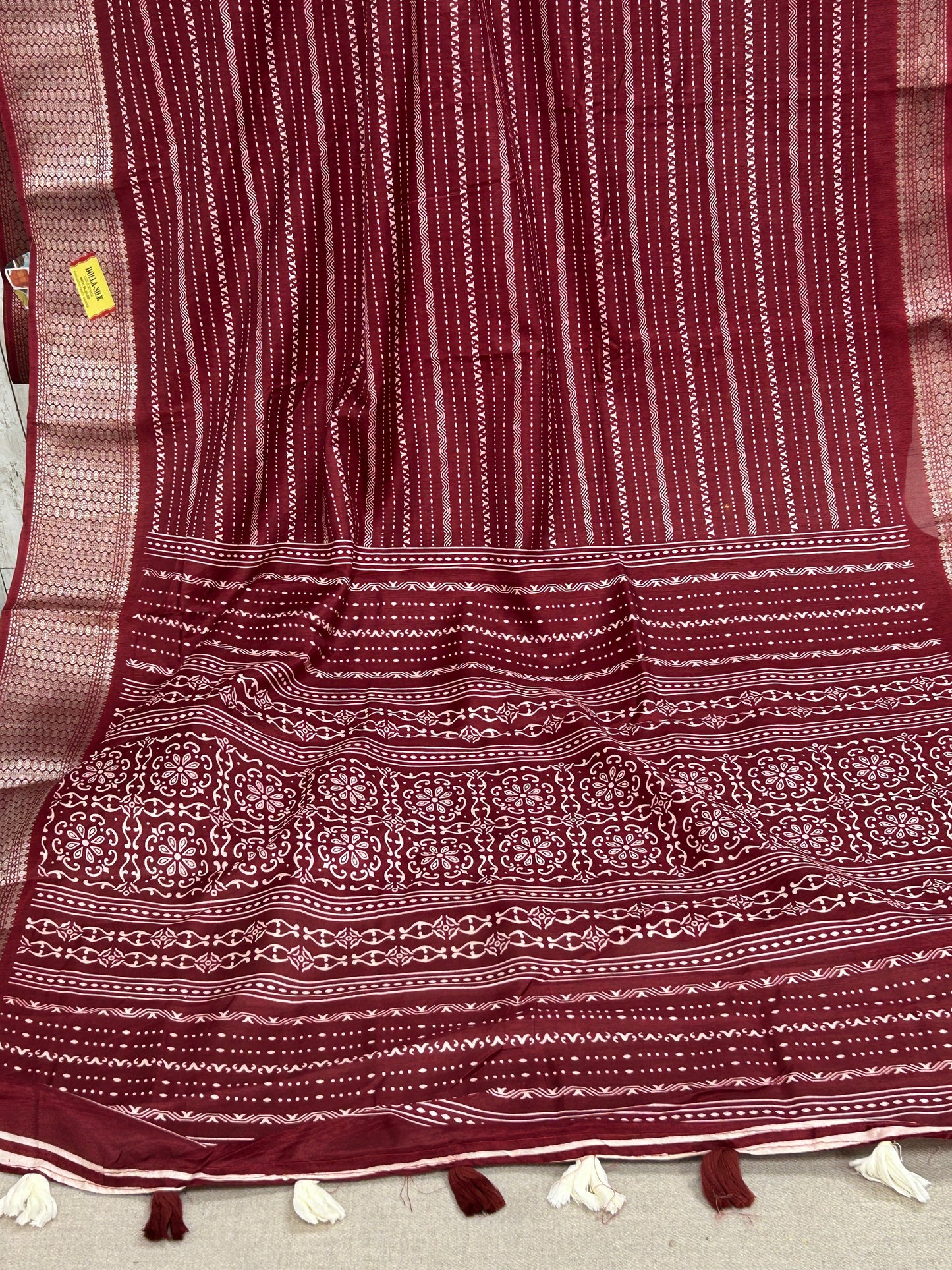 Dola silk saree with blouse piece