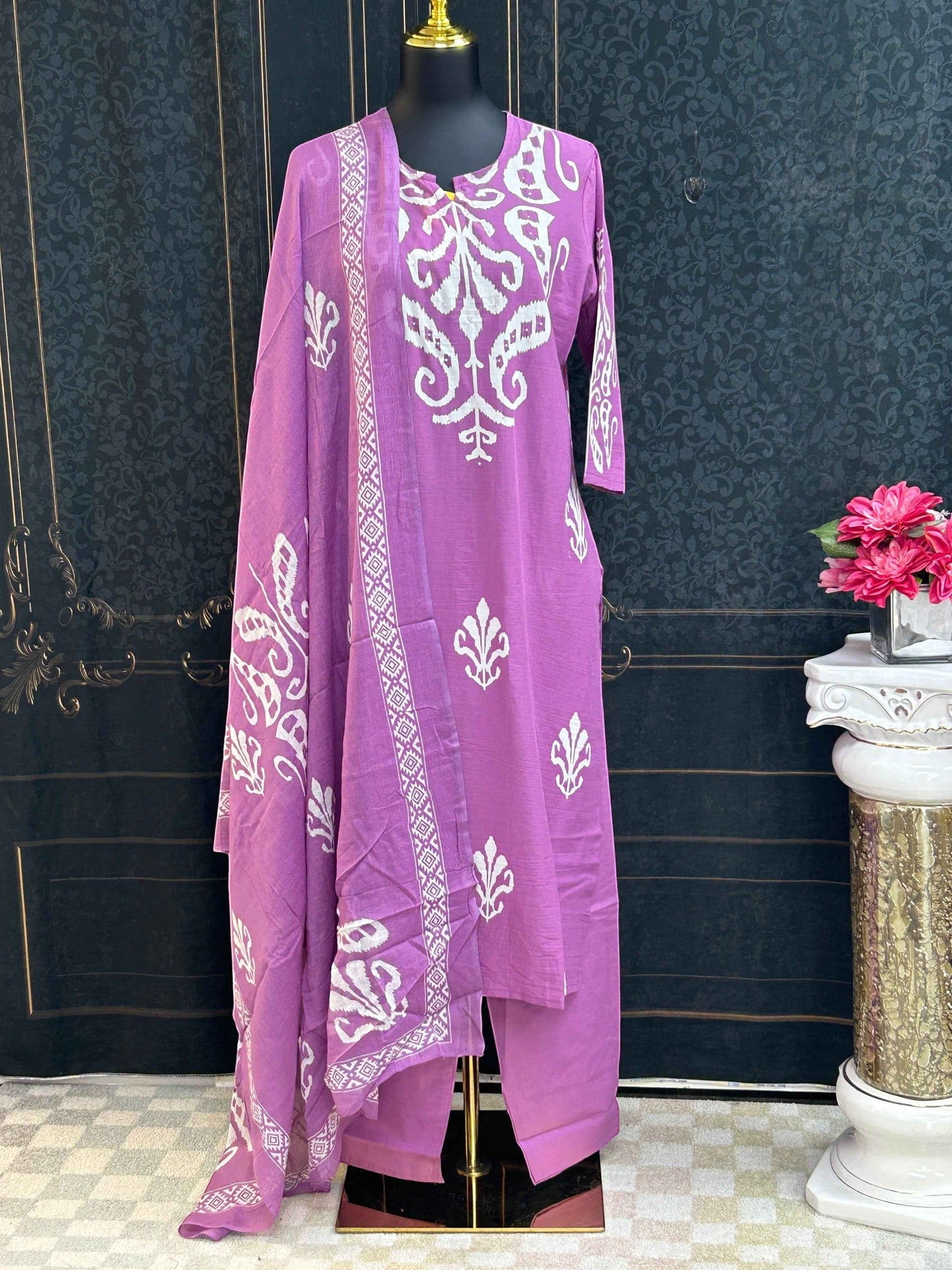 Kurti Connection USA Traditional Ethnic Three Piece Suit Set